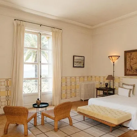 Exclusive Waterfront In Domaine Rocabella - French Riviera Le Pradet