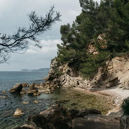 Exclusive Waterfront In Domaine Rocabella - French Riviera Villa