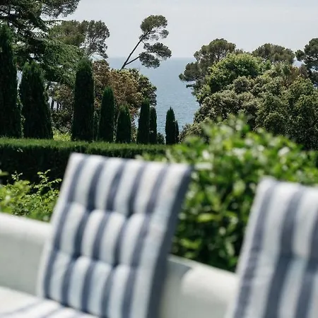 Exclusive Waterfront In Domaine Rocabella - French Riviera *