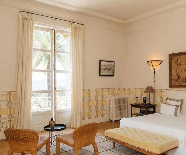 Exclusive Waterfront In Domaine Rocabella - French Riviera Le Pradet